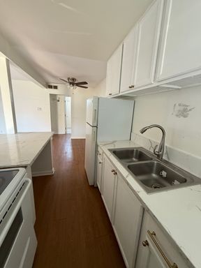 AMAZING, SUPER CLEAN AND QUIET 1B/1B – photo 1