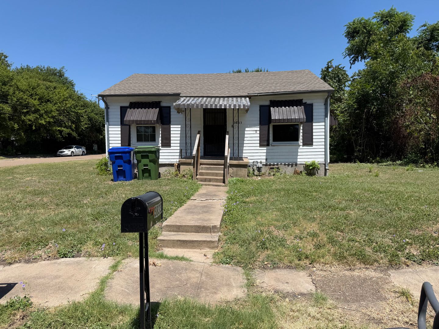 Waco House: 3833 Rolando St