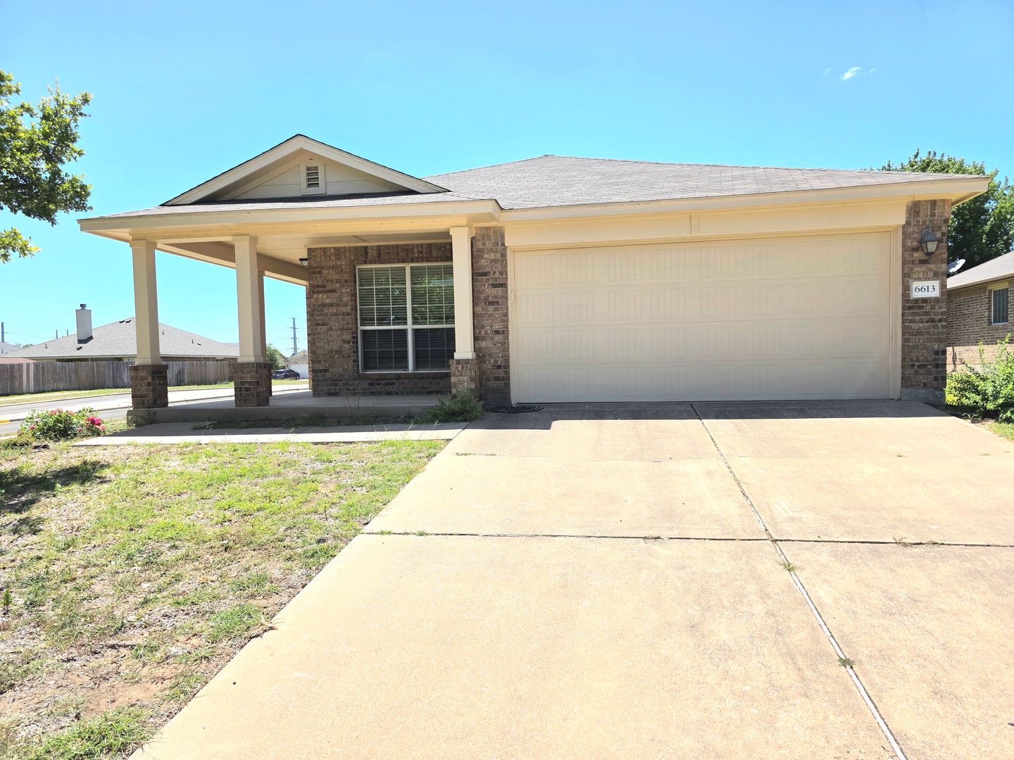 Woodway House: 6613 Tierra Dr