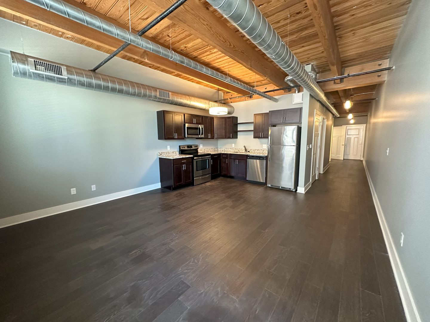 Grand Rapids Apartment: 820 Monroe Ave NW