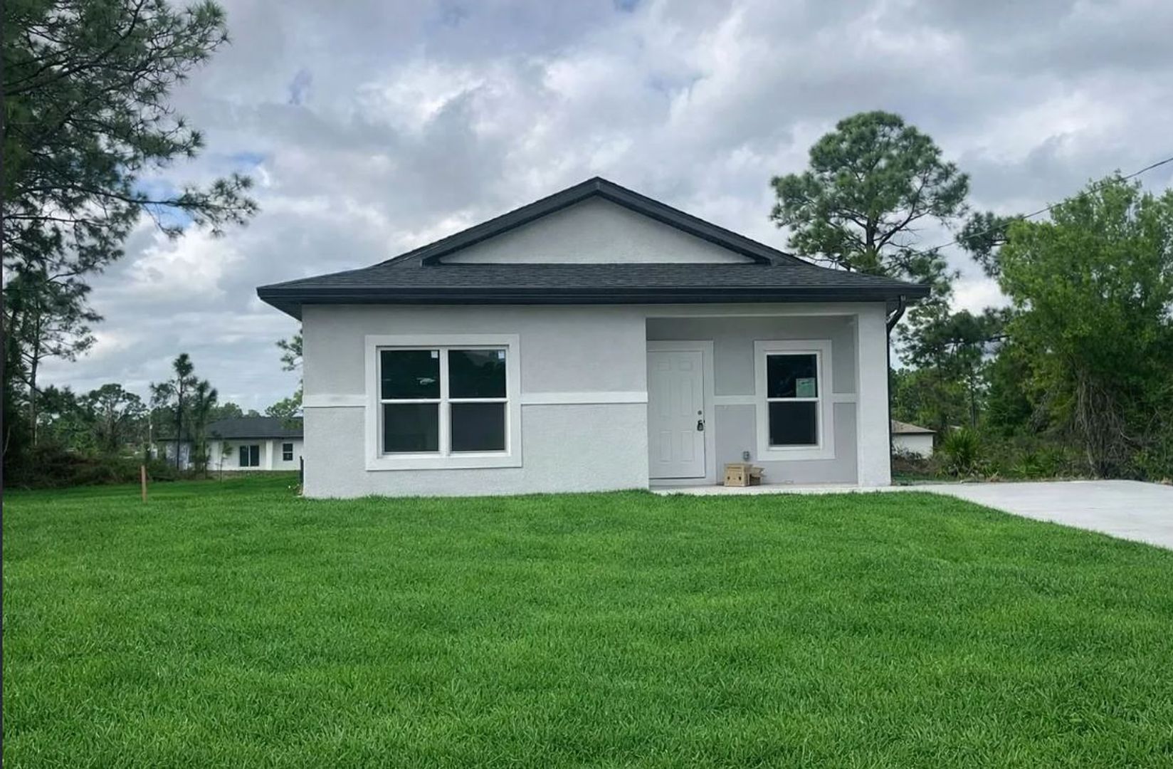Alva House: 4214 E 30 St