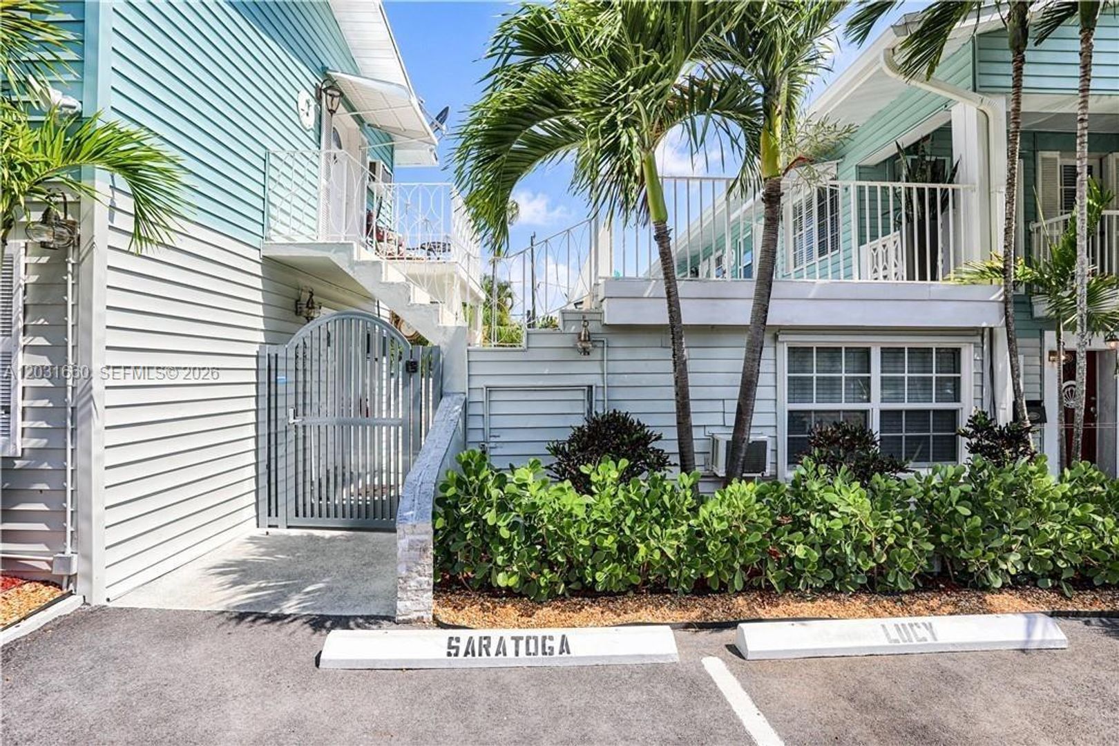 Wilton Manors Apartment: 57 Northeast 24th Street