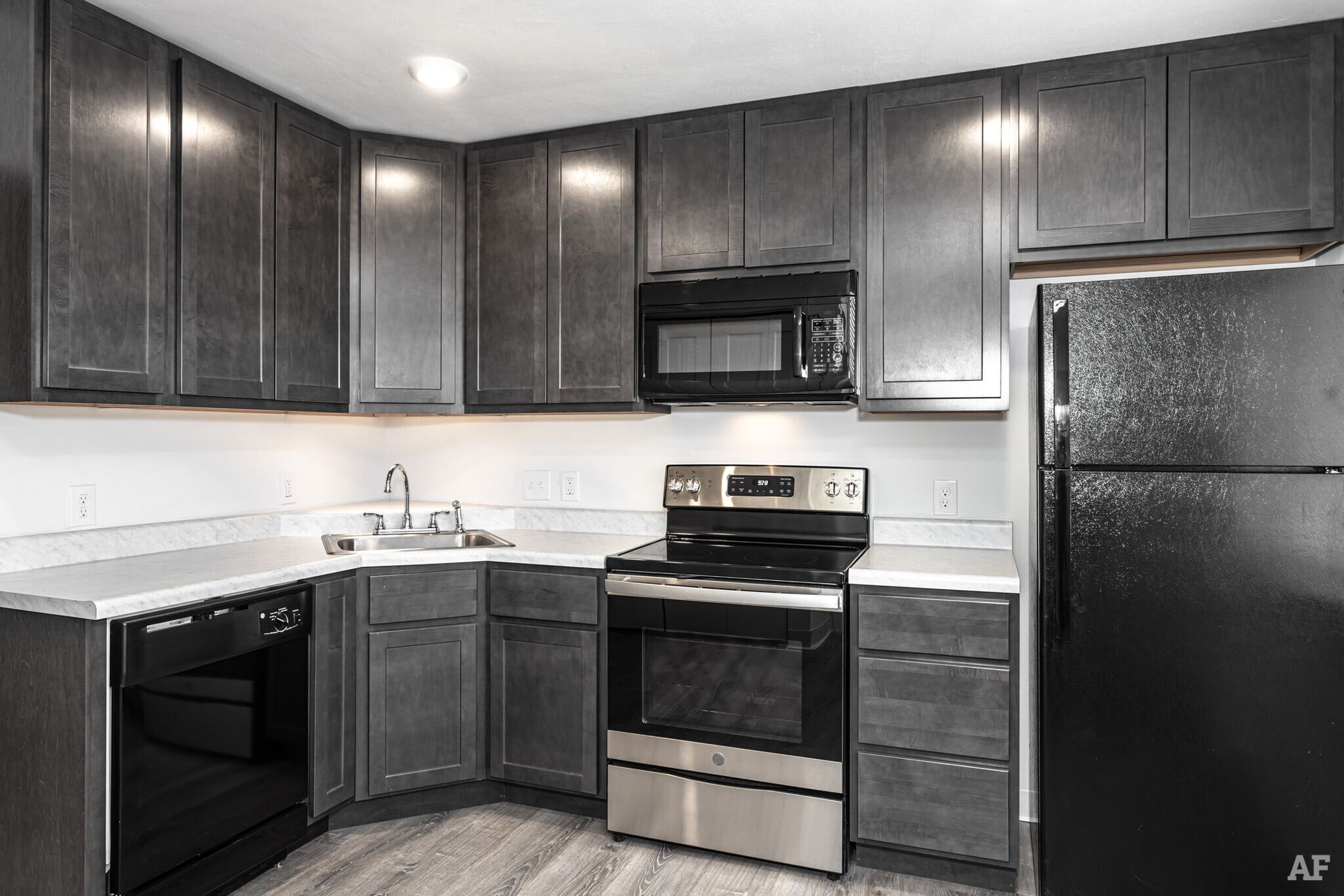 Bridgeton Apartment: 4015 Brittany Circle