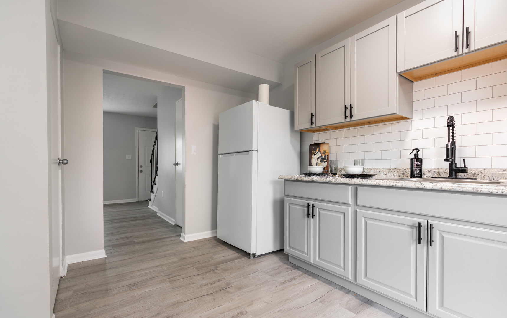 Louisville Apartment: 3524 Georgetown Circle