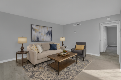 FREE 1st MONTH - Spacious 2-bedroom Apartment – photo 1