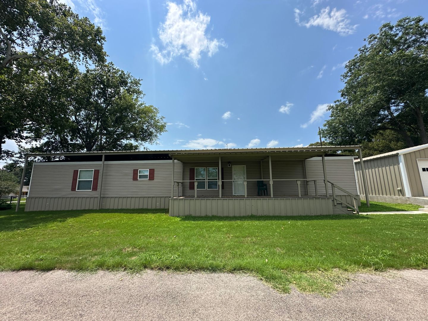 Tyler House: 13807 CR 220 #3