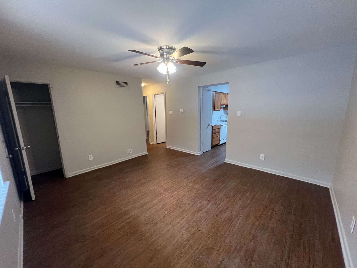 Tyler Apartment: 3100 East State Hwy 31