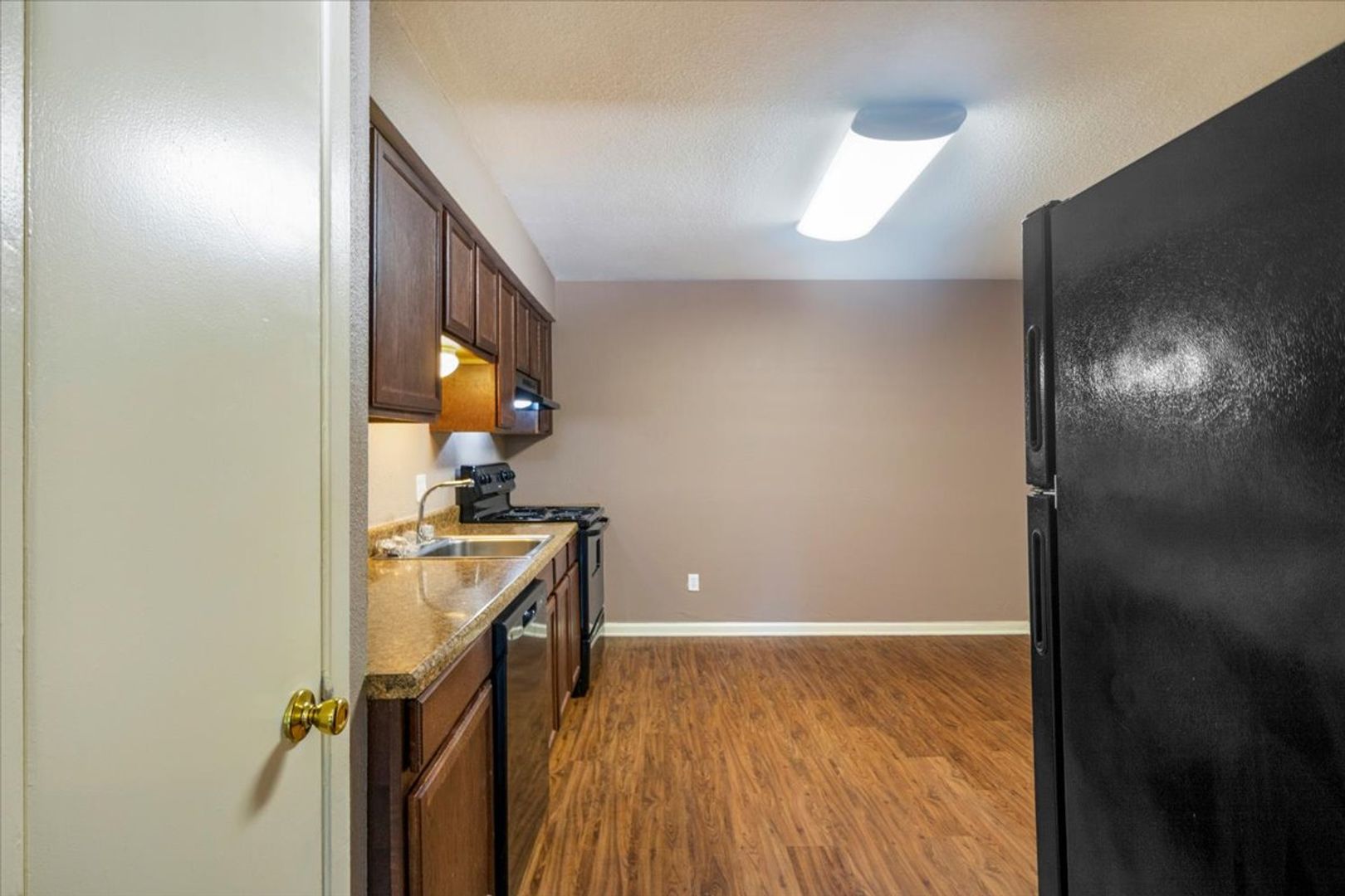 Tyler Apartment: 3100 East State Hwy 31