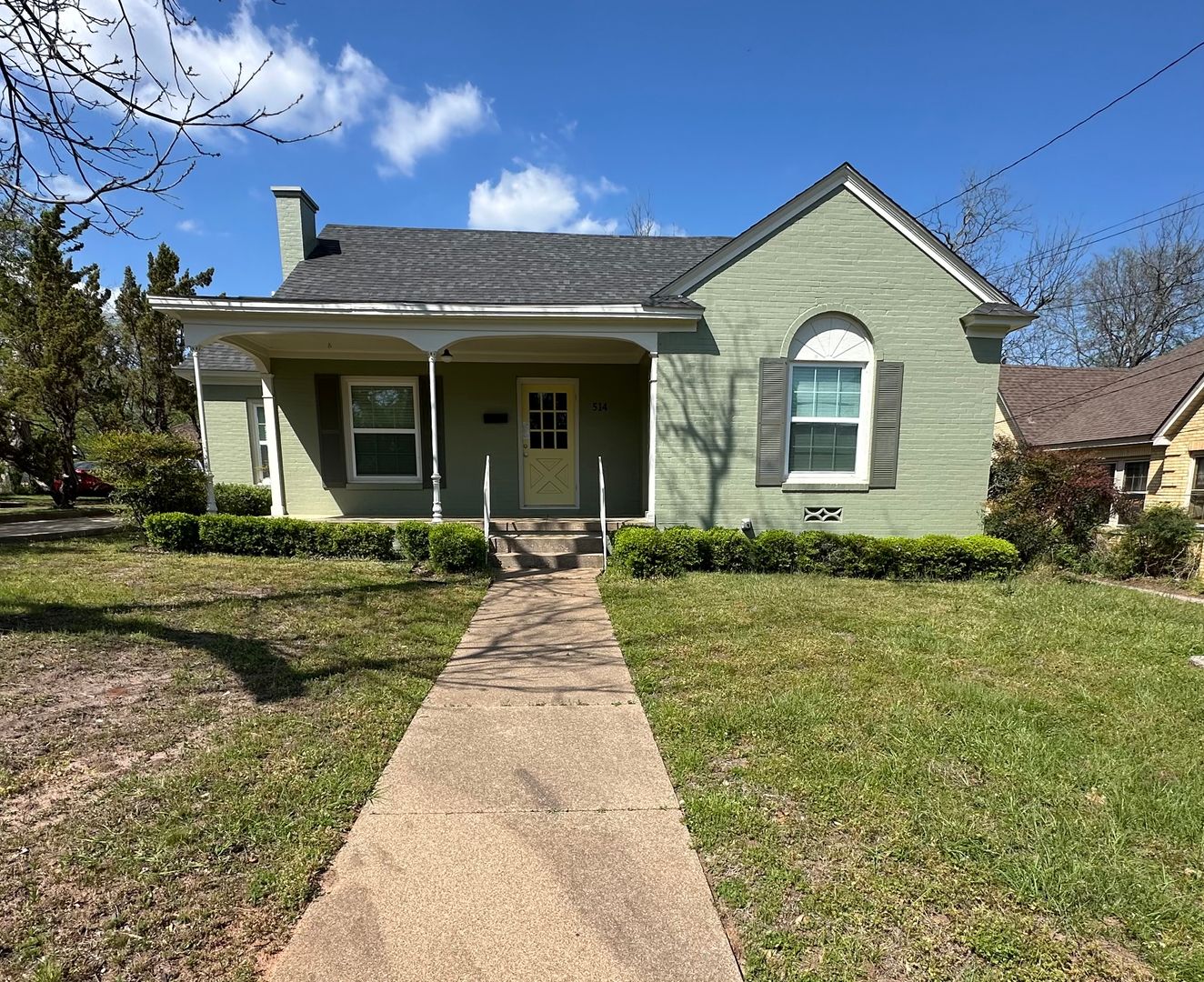 Tyler House: 514 E Charnwood St