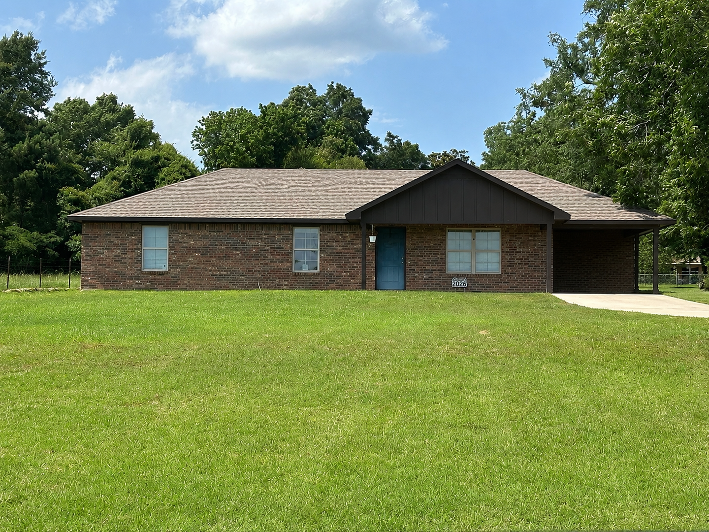 Tyler House: 11749 Spur 248