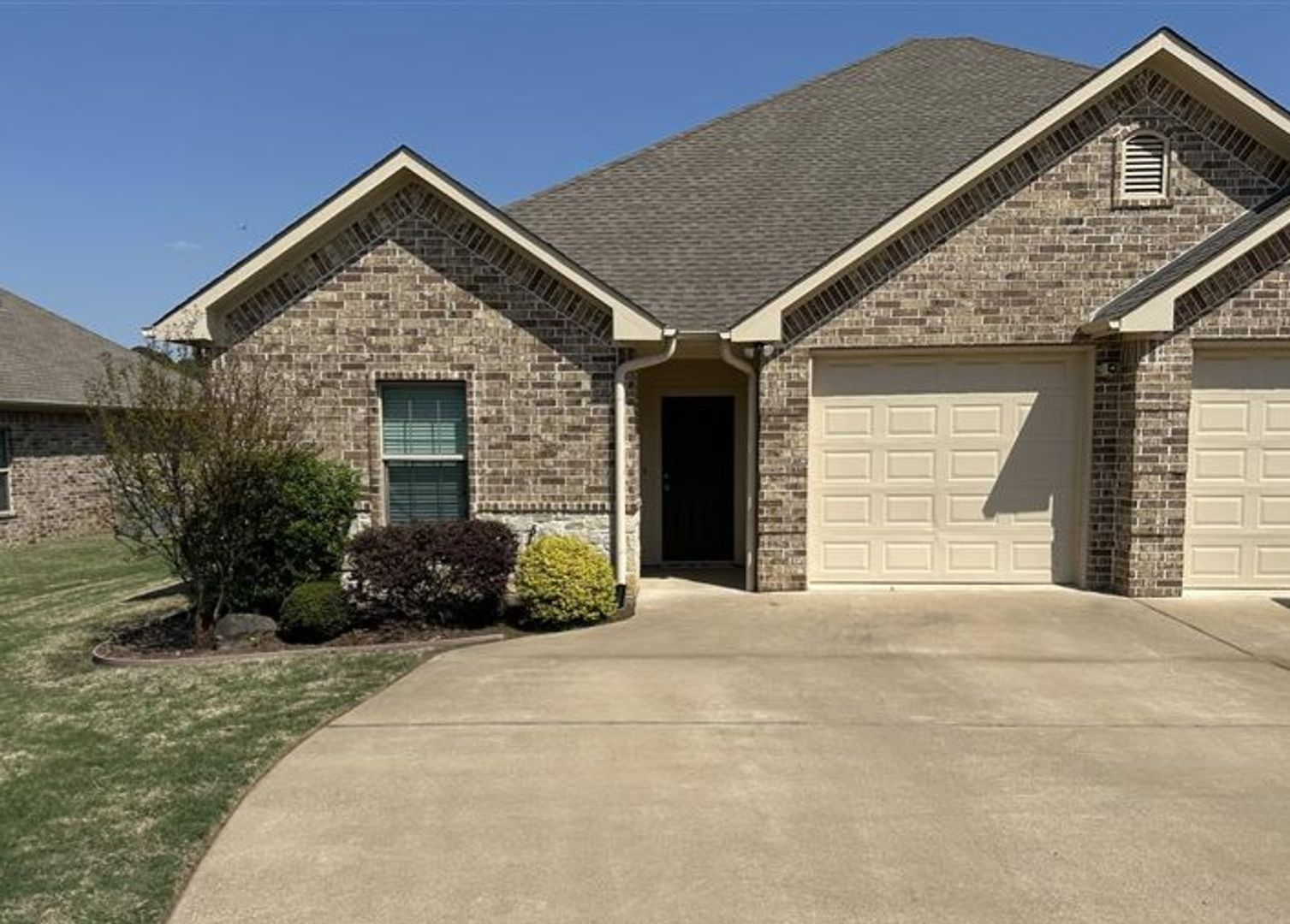Tyler Townhome: 3909 Mobley Cir