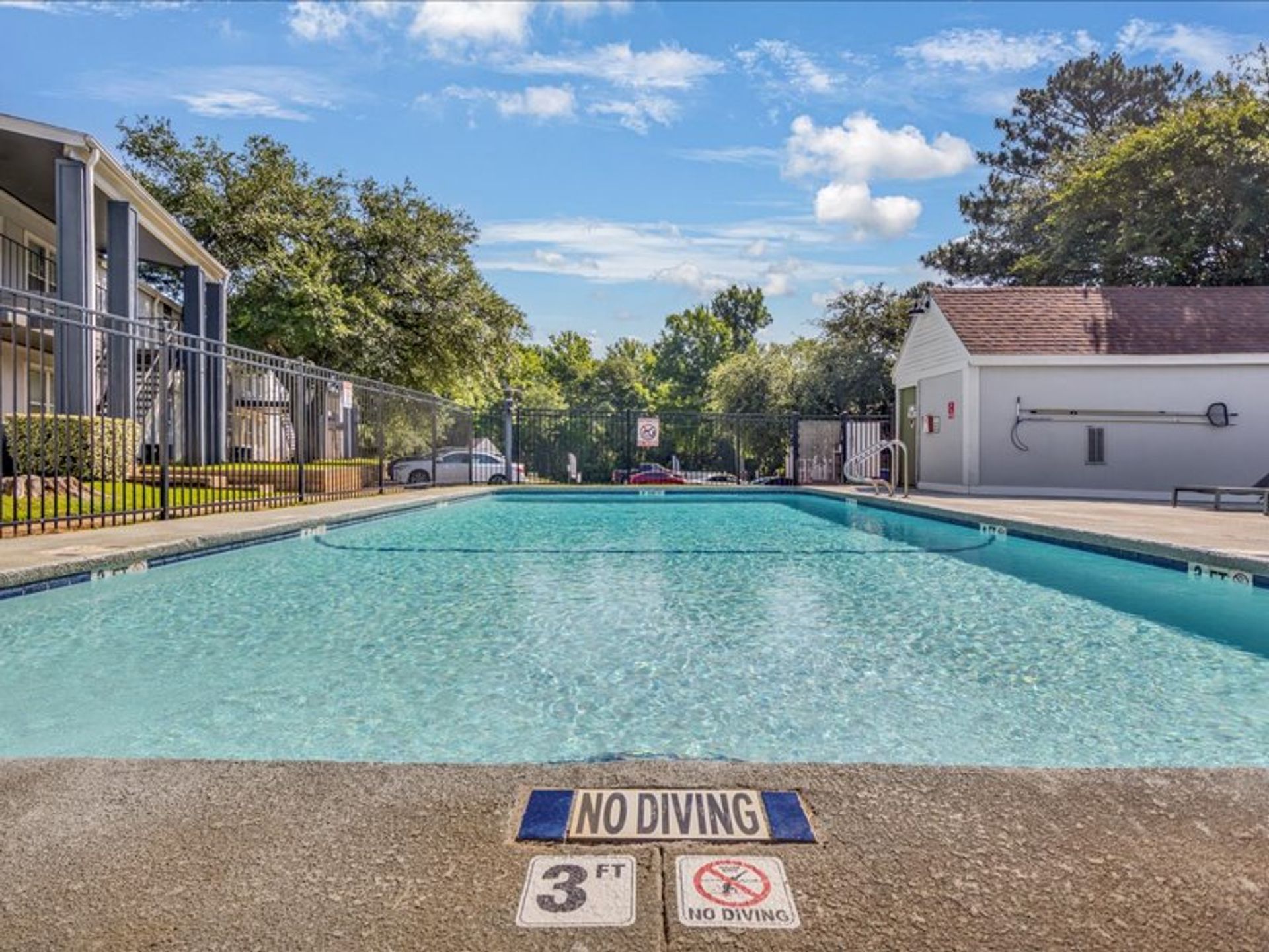 property for rent #4