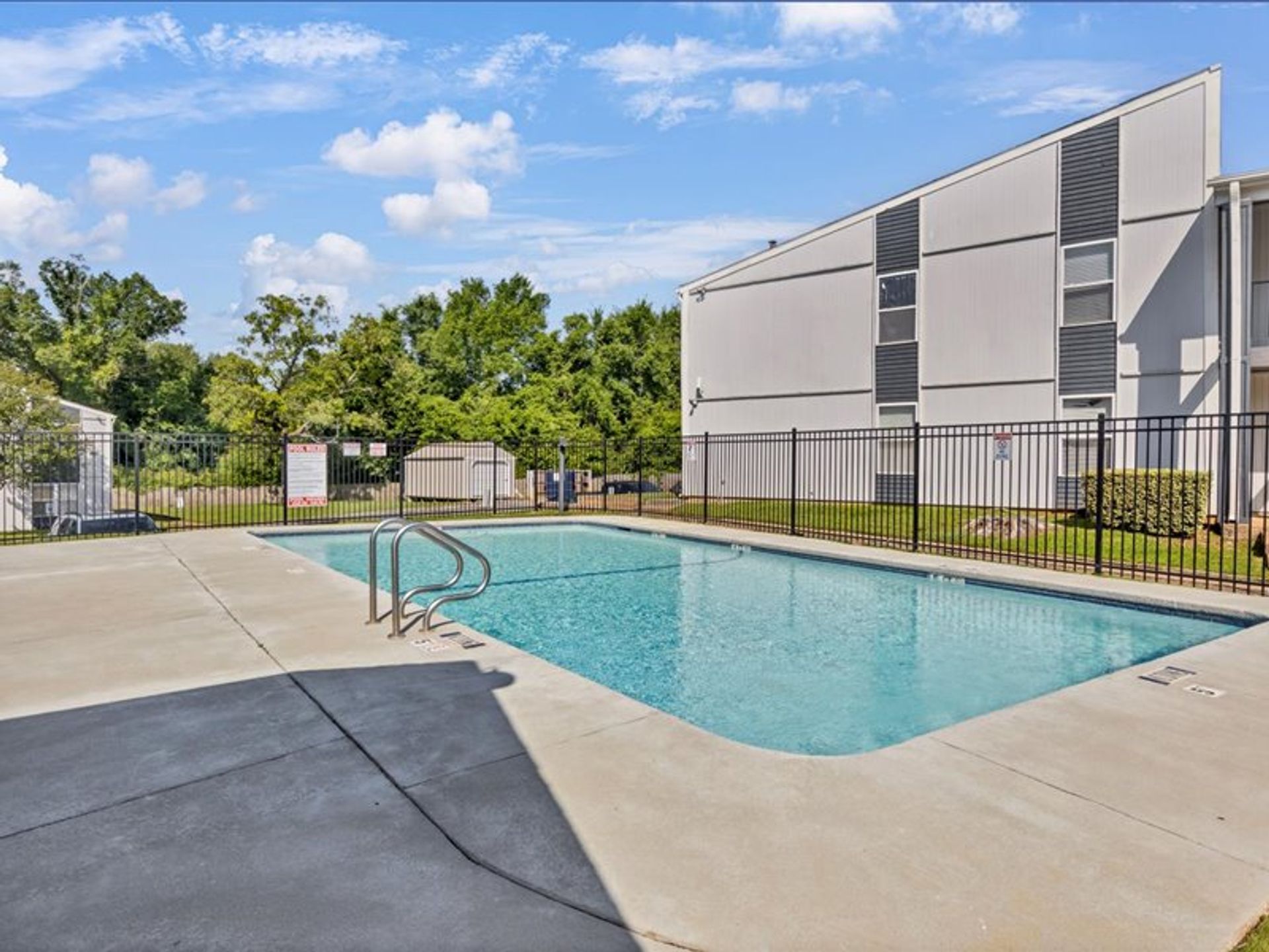 property for rent #3