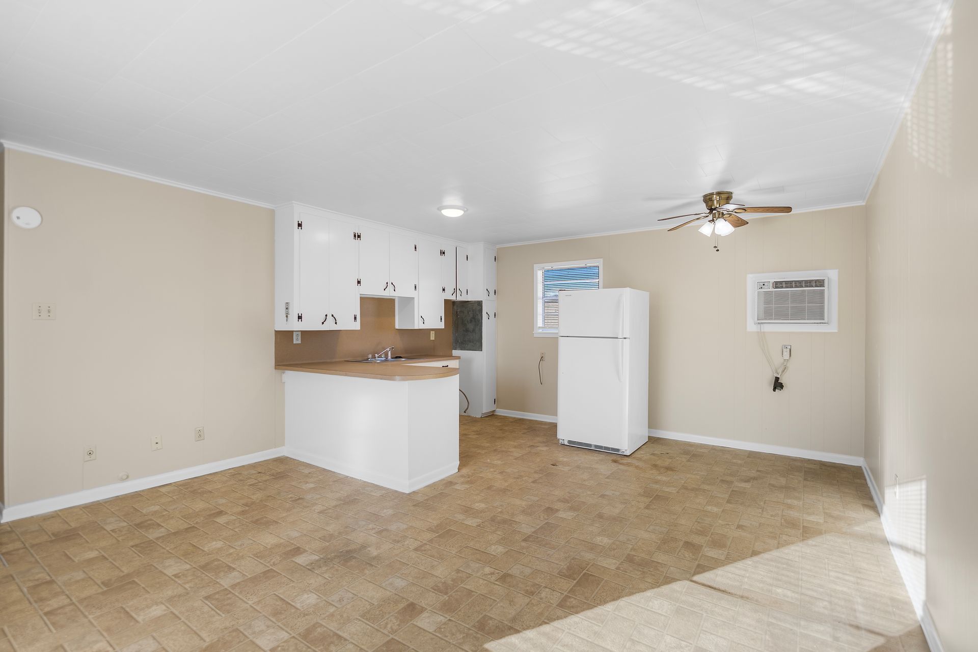 Nacogdoches Apartment: 4401 North St.