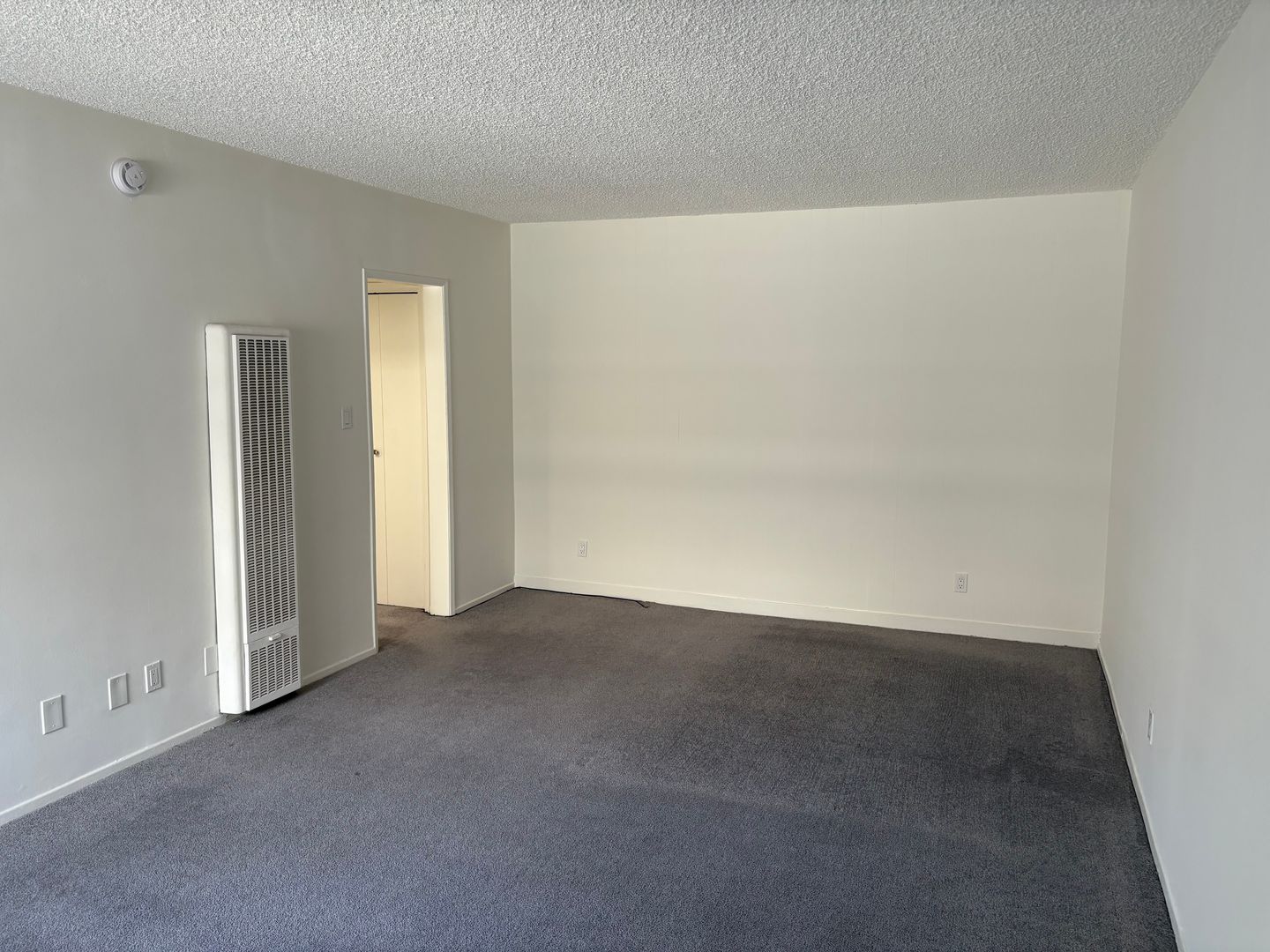 Los Angeles Apartment: 11931 Dorothy St.