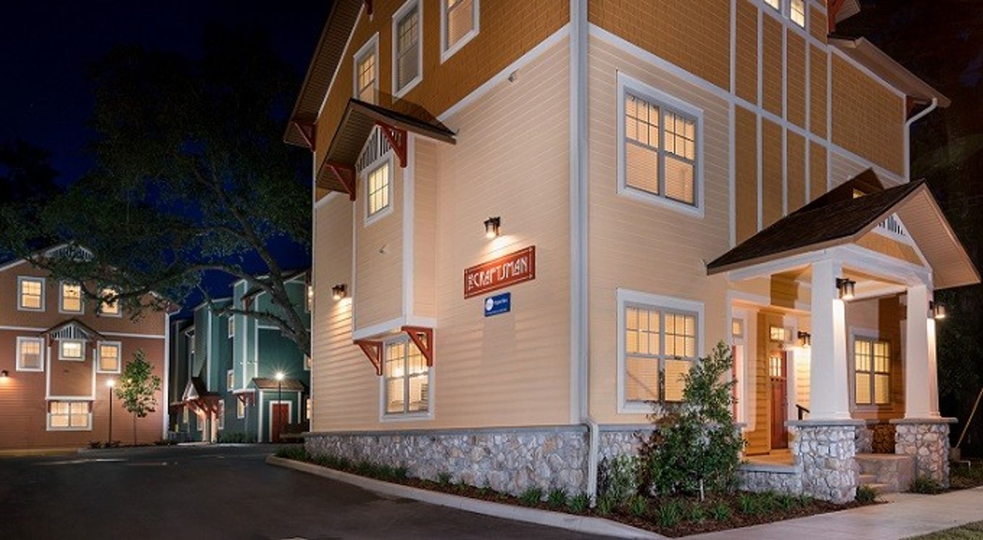 Gainesville Apartment: 401-413 NW 19th St