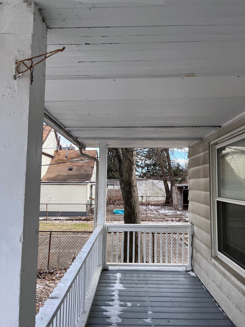 Cleveland House: 2003 Willowdale Ave, Cleveland