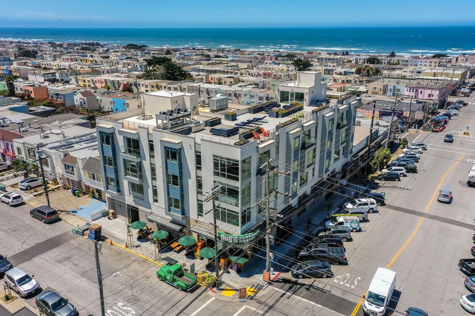 San Francisco Apartment: 3701 Noriega Street