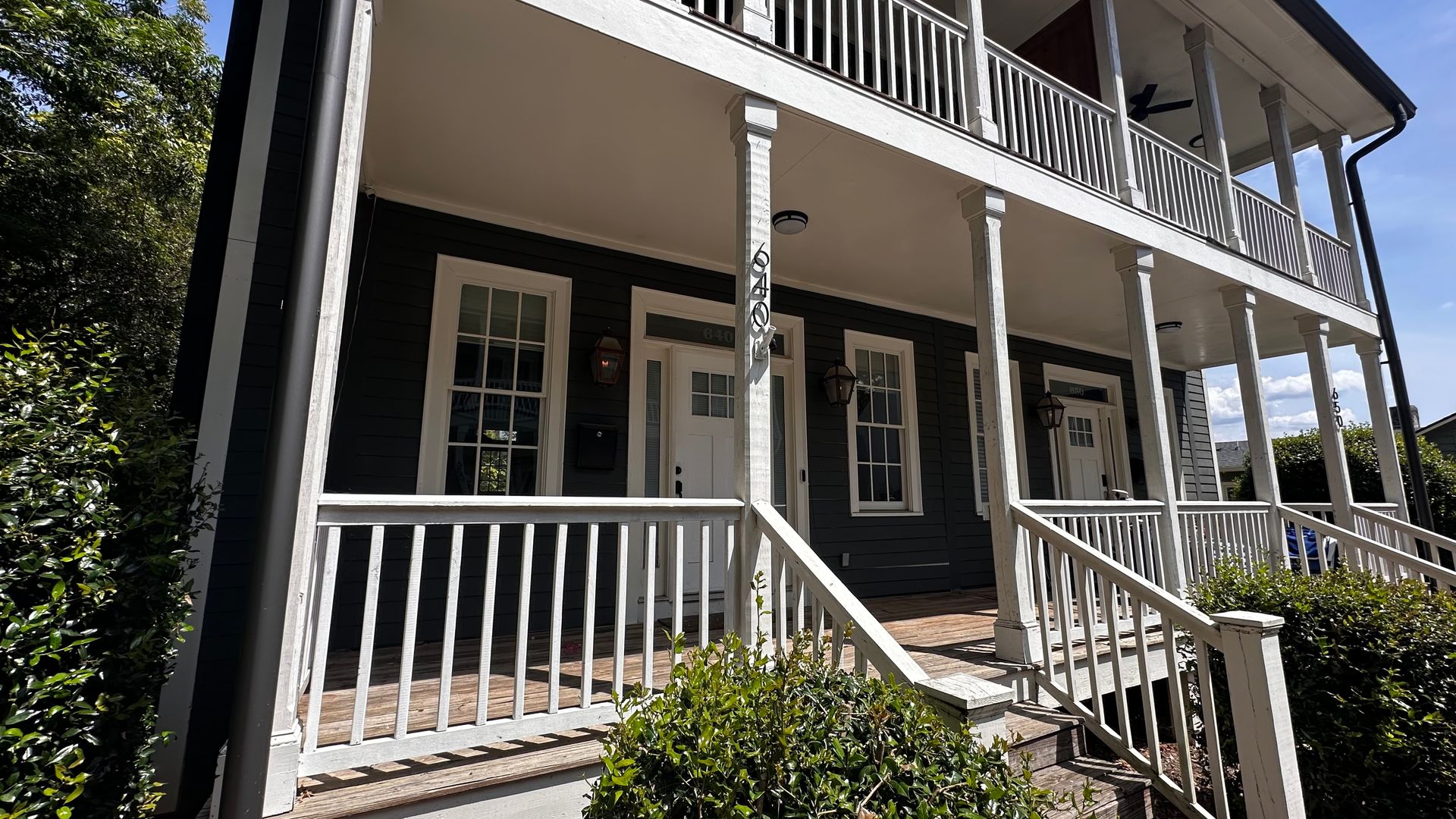 Roswell House: 640 Elm St.