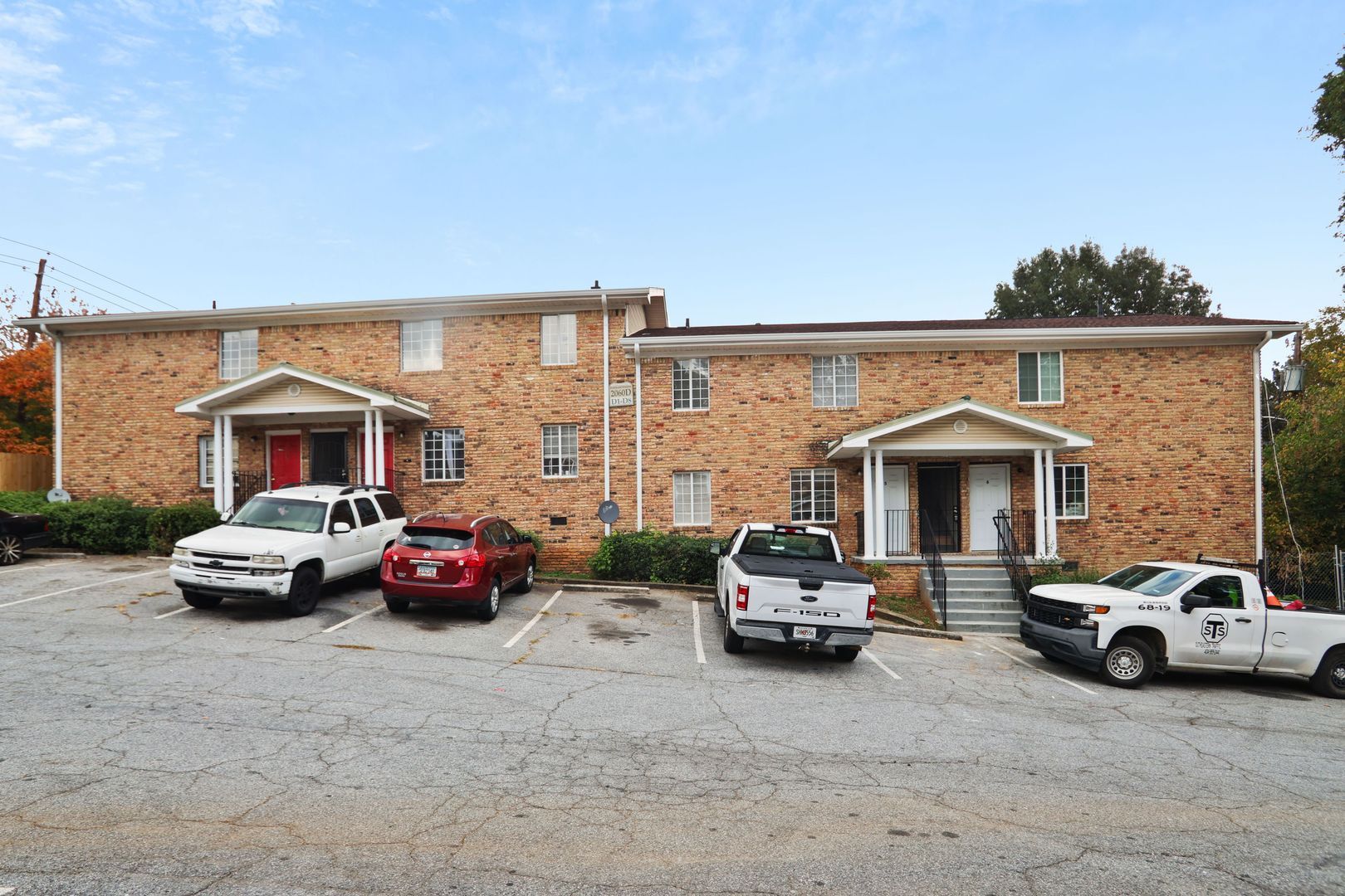 Atlanta Apartment: 2060 Alison Ct SW
