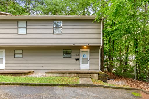 2 bed 2.5 bath in Mableton! – photo 1