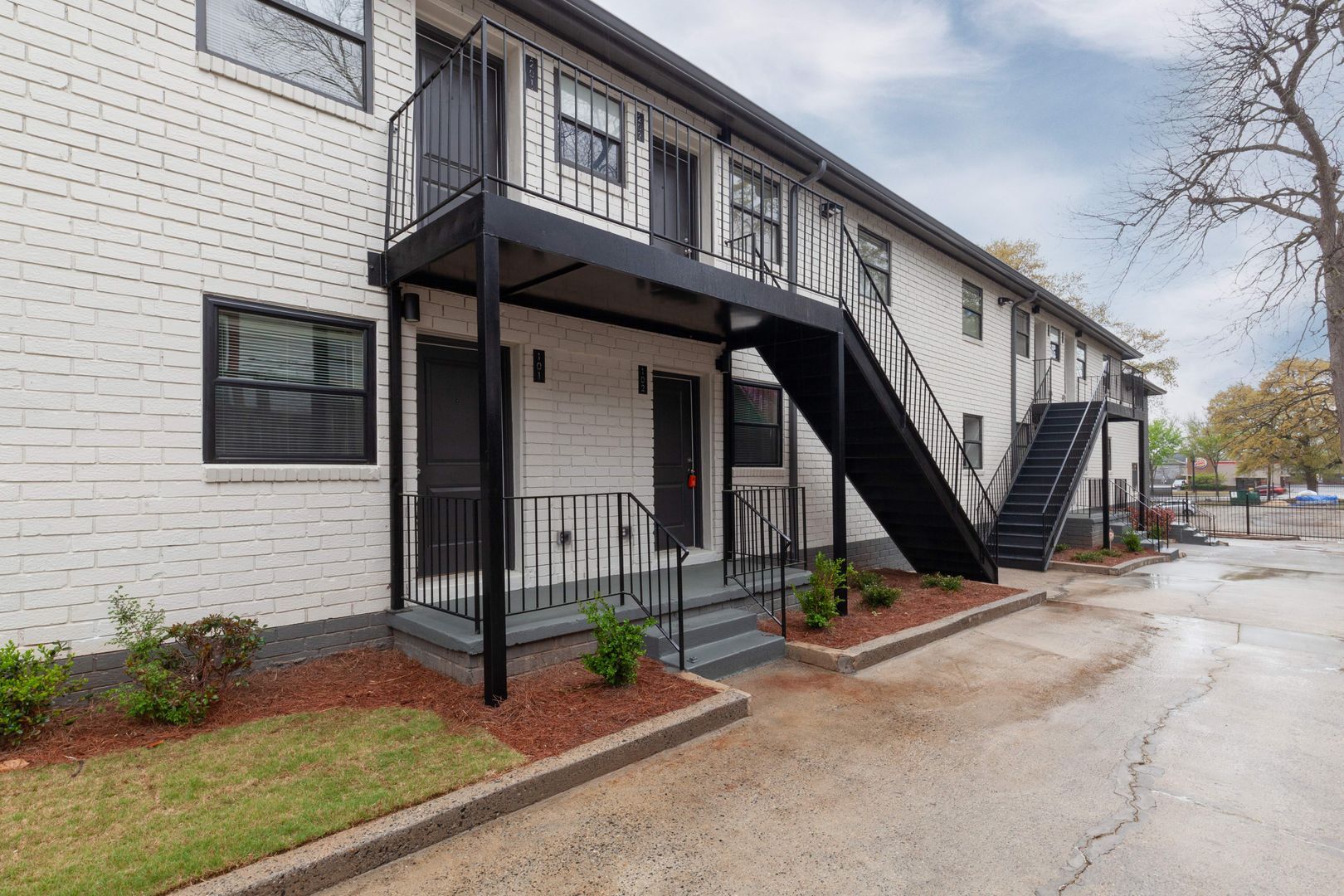 Atlanta Apartment: 396 Linden Ave NE