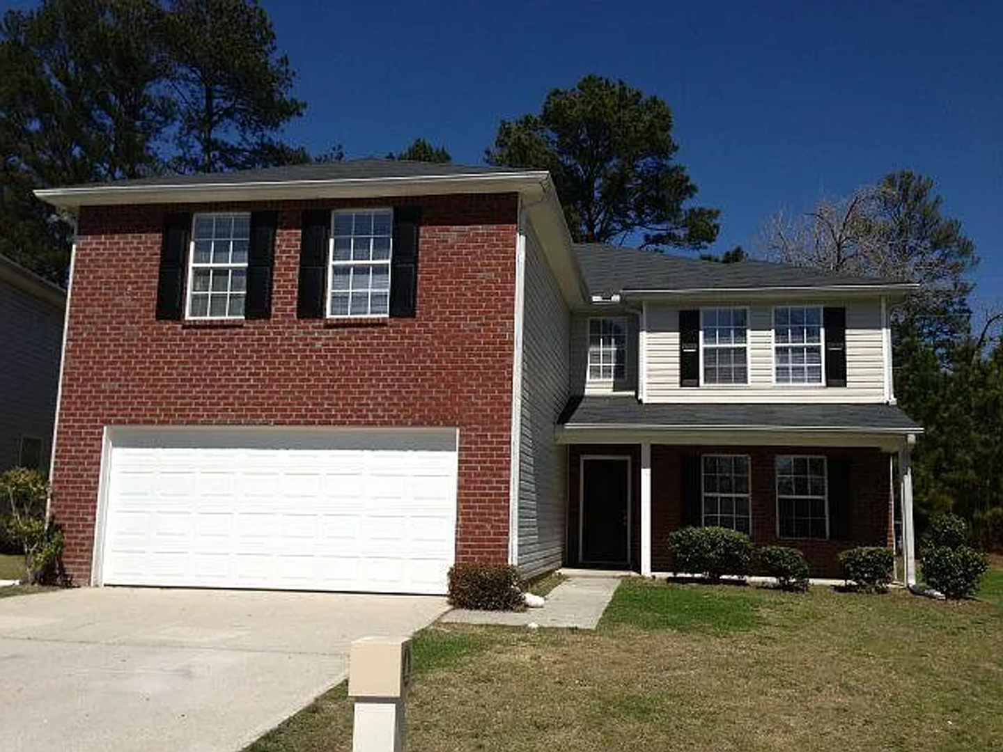 Villa Rica House: 1028 Sycamore Ln