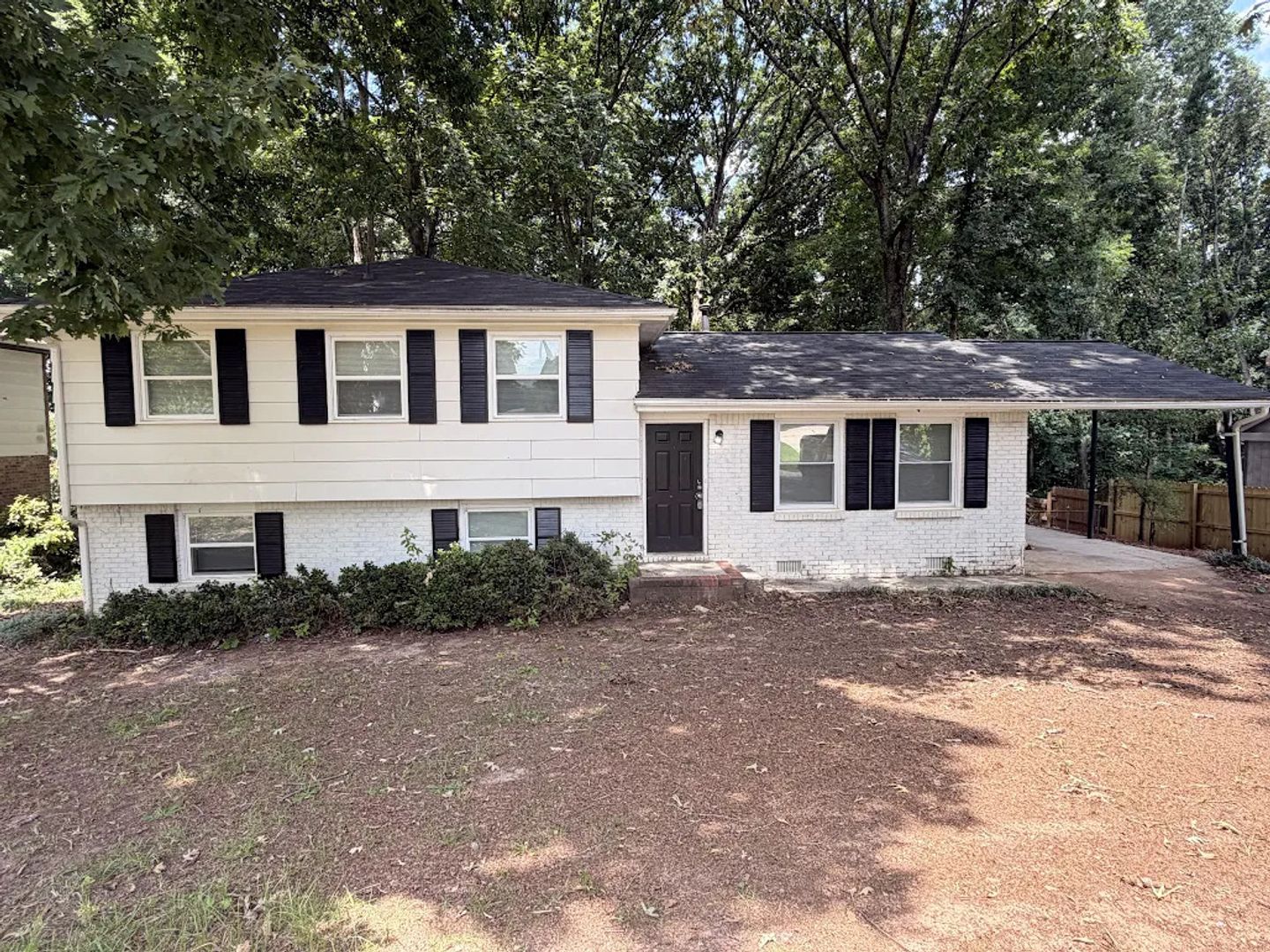 Morrow House: 7005 Lodgepole Dr