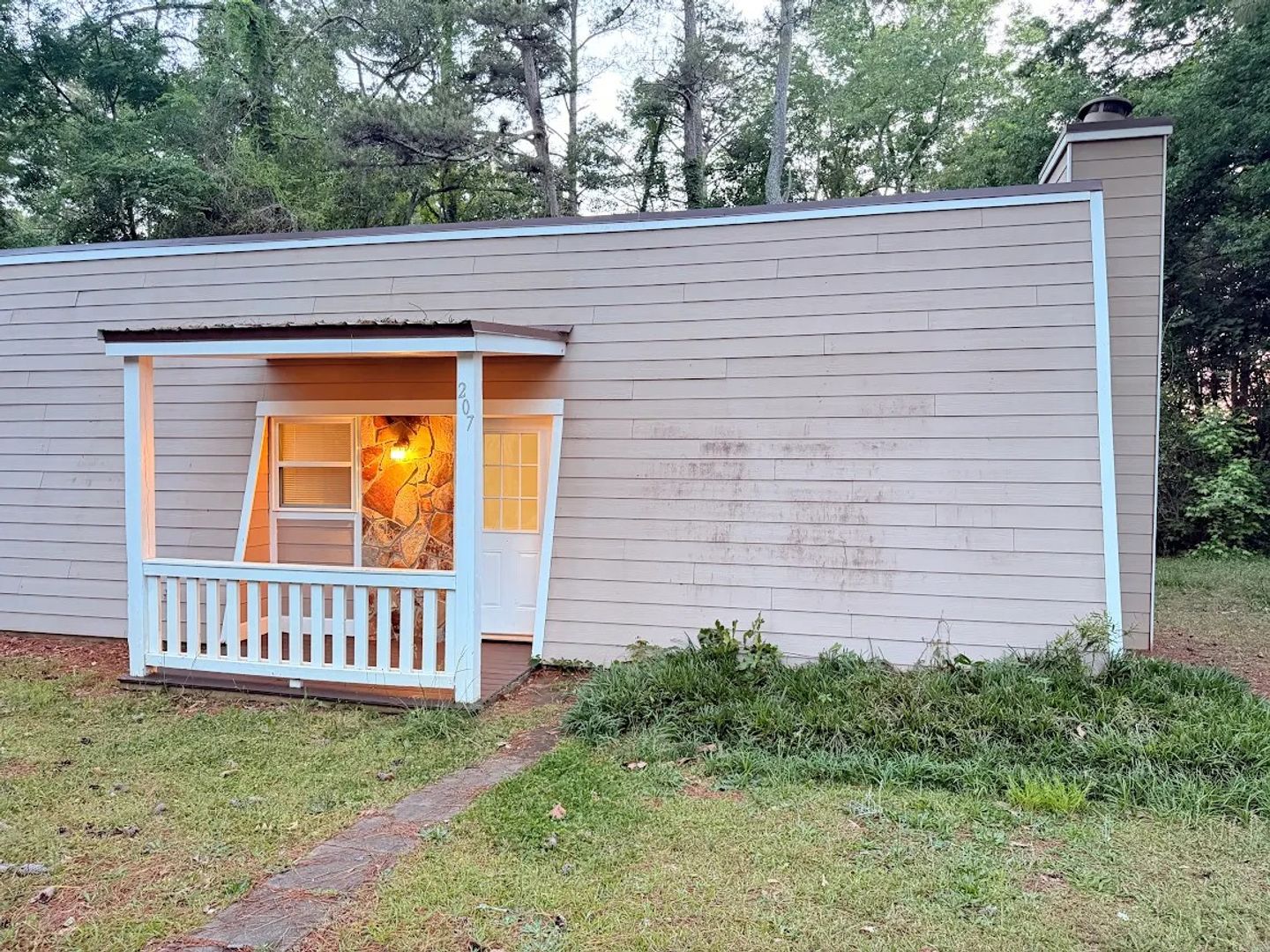 Athens Apartment: 205-207 Rustwood Dr