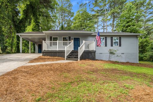 Charming 3-bedroom, 1-bath home in Douglasville! – photo 1
