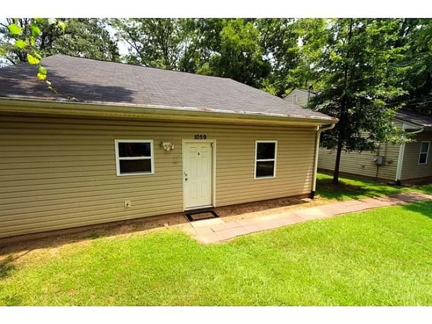 Atlanta Apartment: 1059 Terrell St