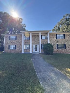 2 Bedroom Apartment – 122 Pharr Ave - 122 A, Jonesboro, GA 30236