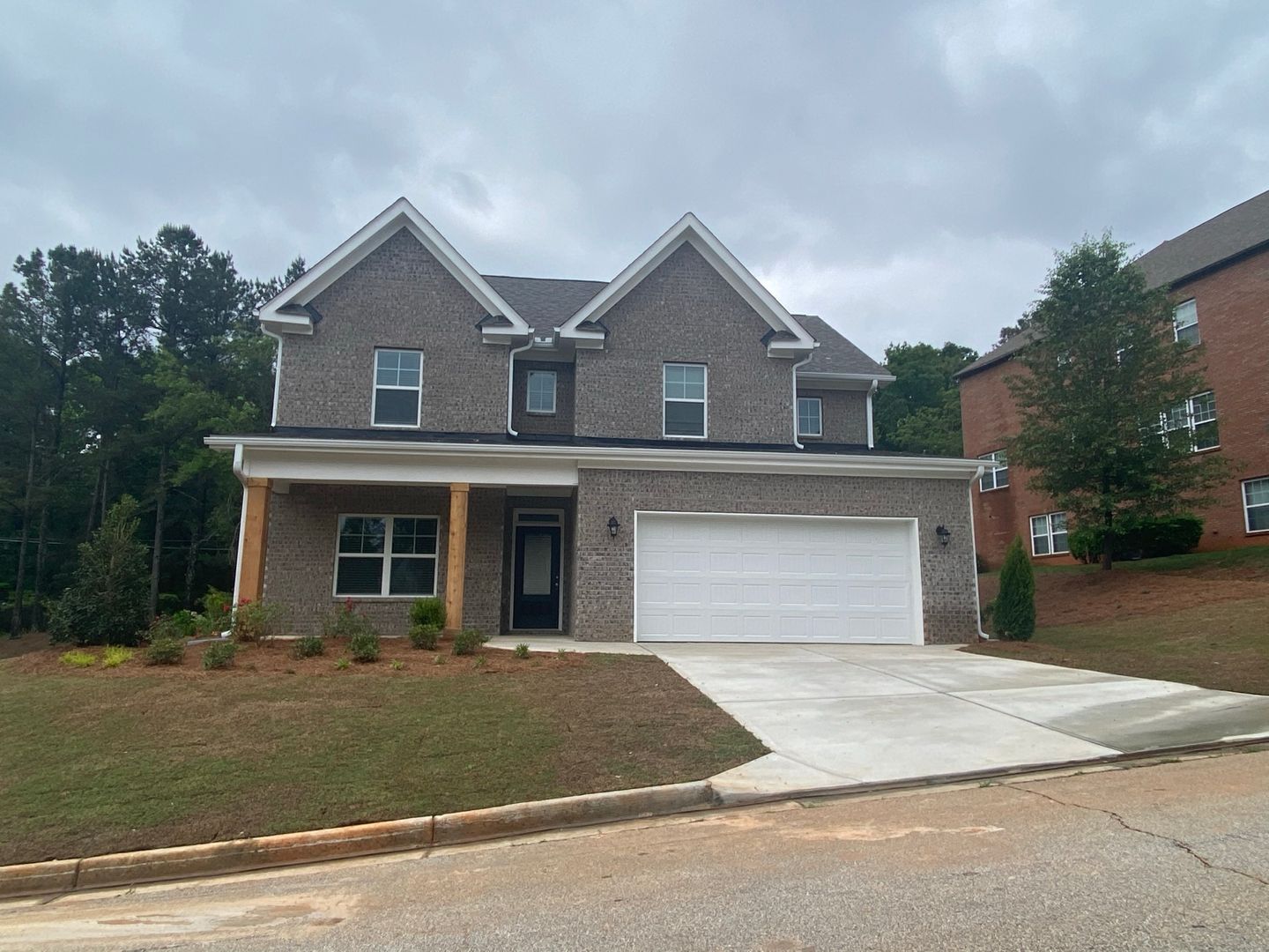 Stone Mountain House: 6017 Southland Dr
