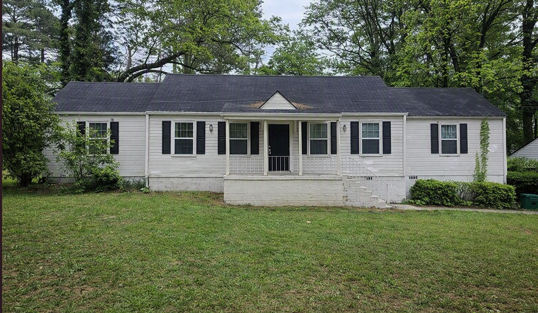 Decatur House: 1516 Carter Rd