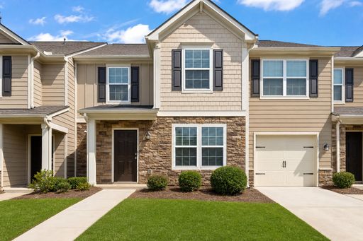 3 Bedroom House – 11408 South Grove Drive, Hampton, GA 30228