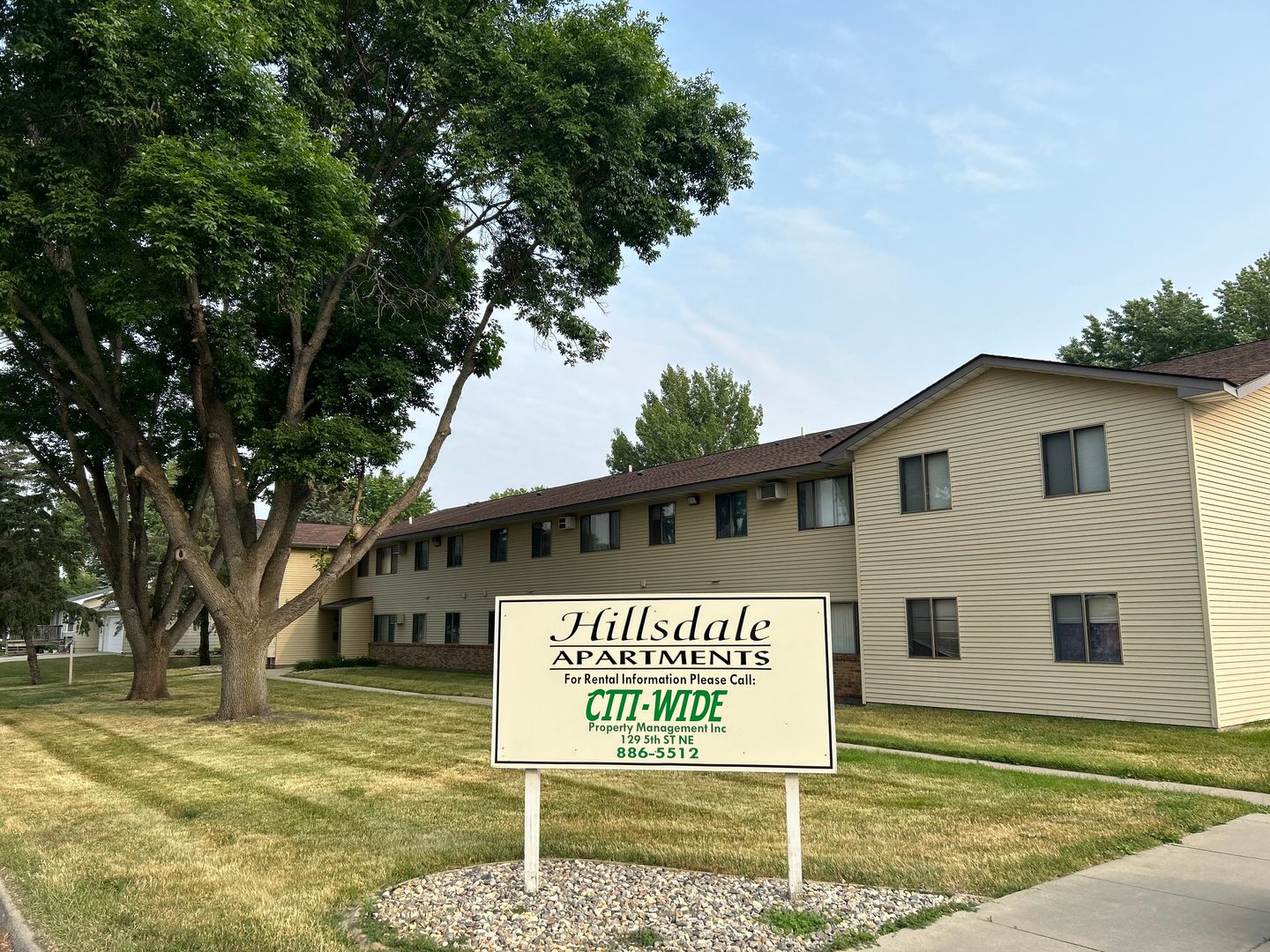 Watertown Apartment: 1025 7th Ave NE