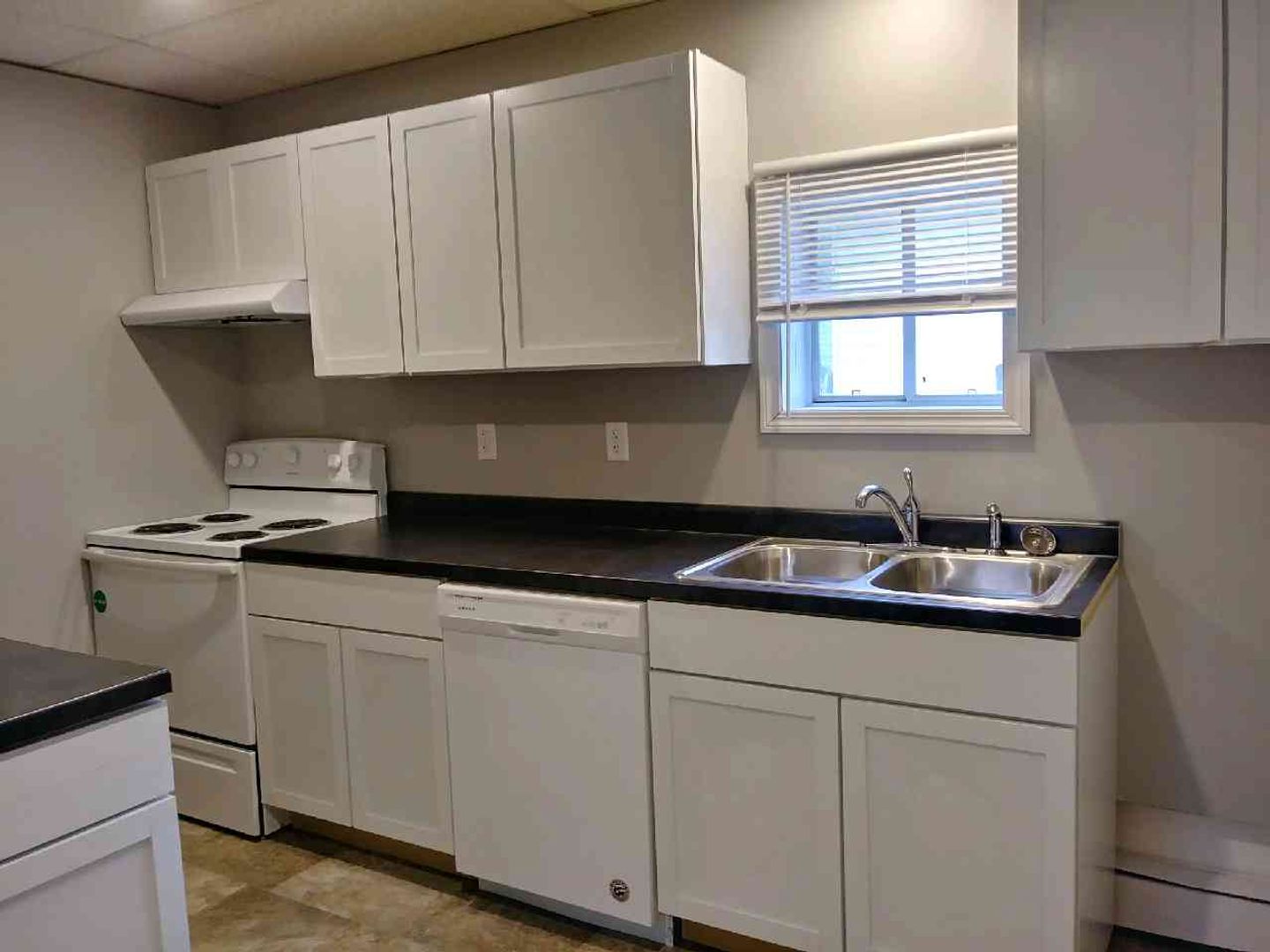 4 Bedrooms/2 Bath Home