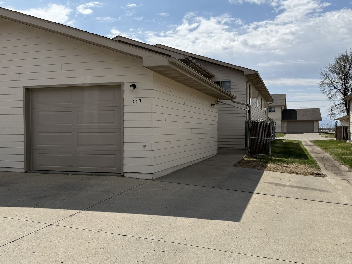 Watertown Townhome: 18th St SW