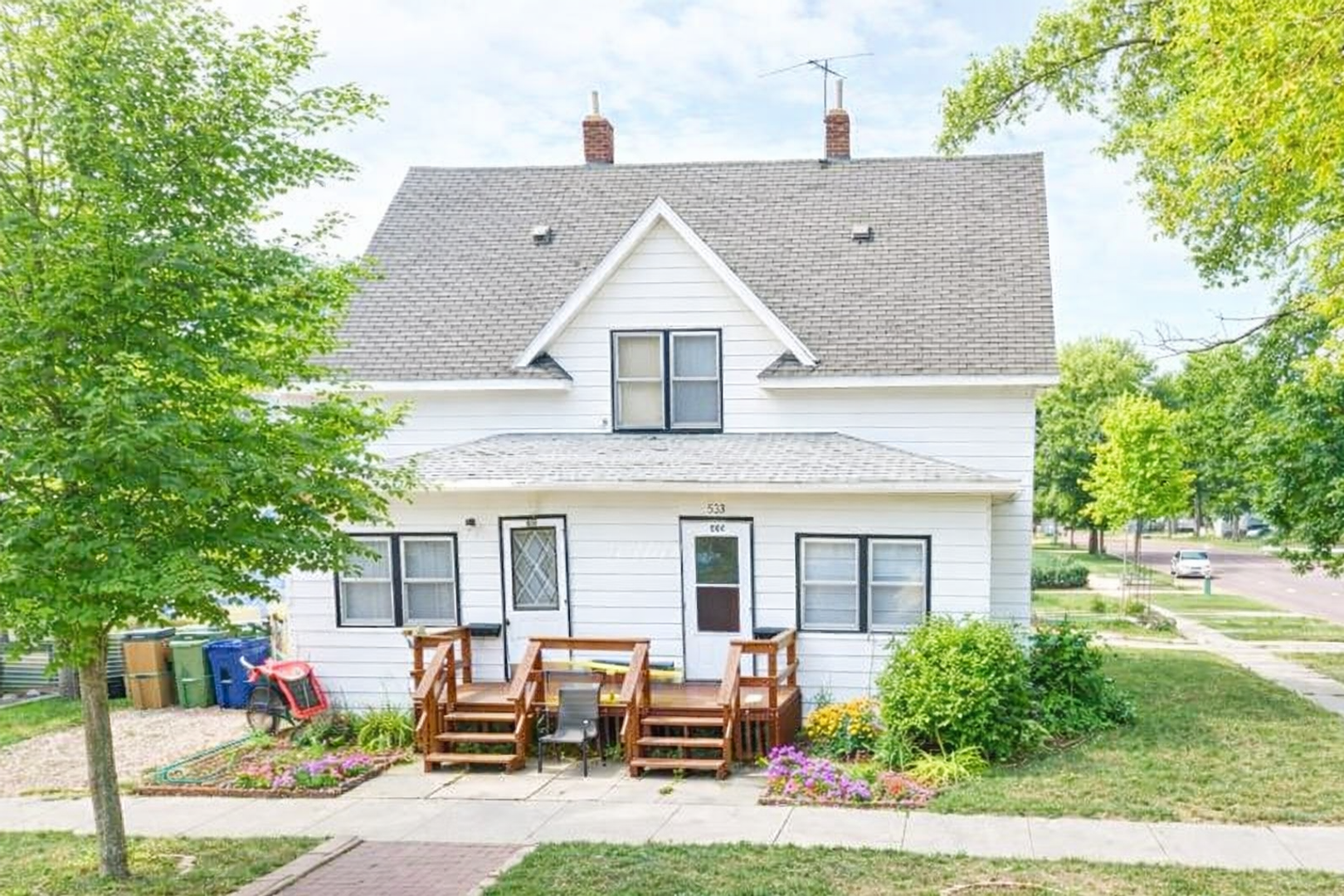 Watertown Apartment: 325/327 3rd St NE