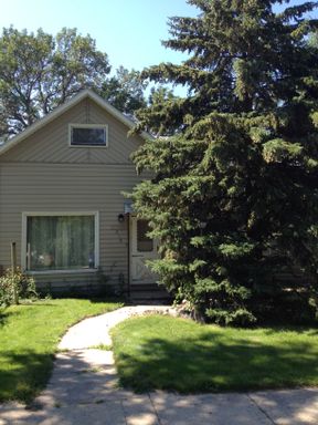 4 Bed 1 Bath + Double Stall Garage – photo 1