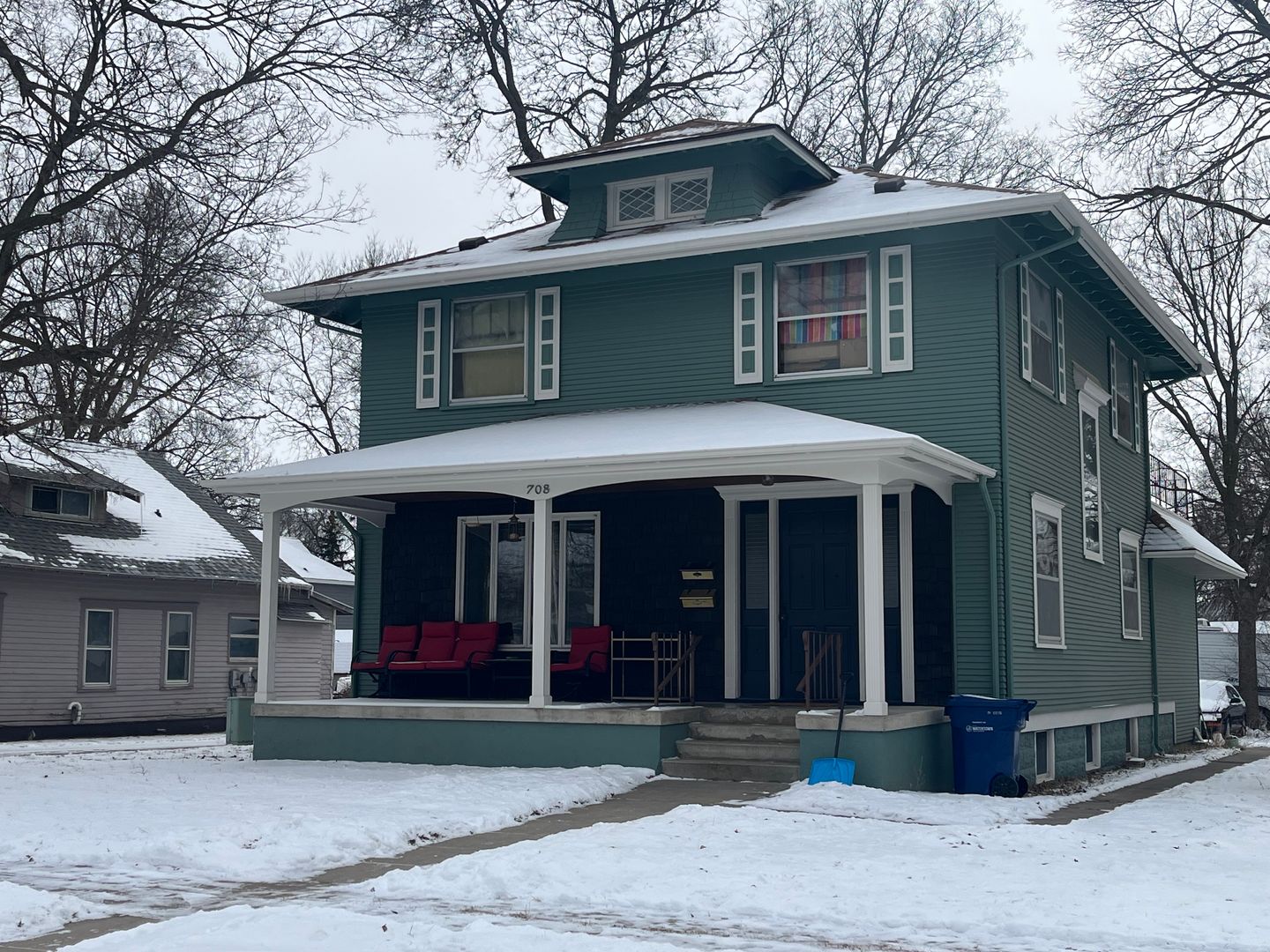 Watertown Apartment: 708 1st Ave SE