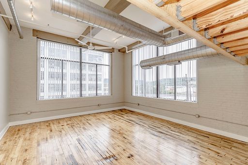 Spacious and Contemporary 1 Bedroom – photo 1