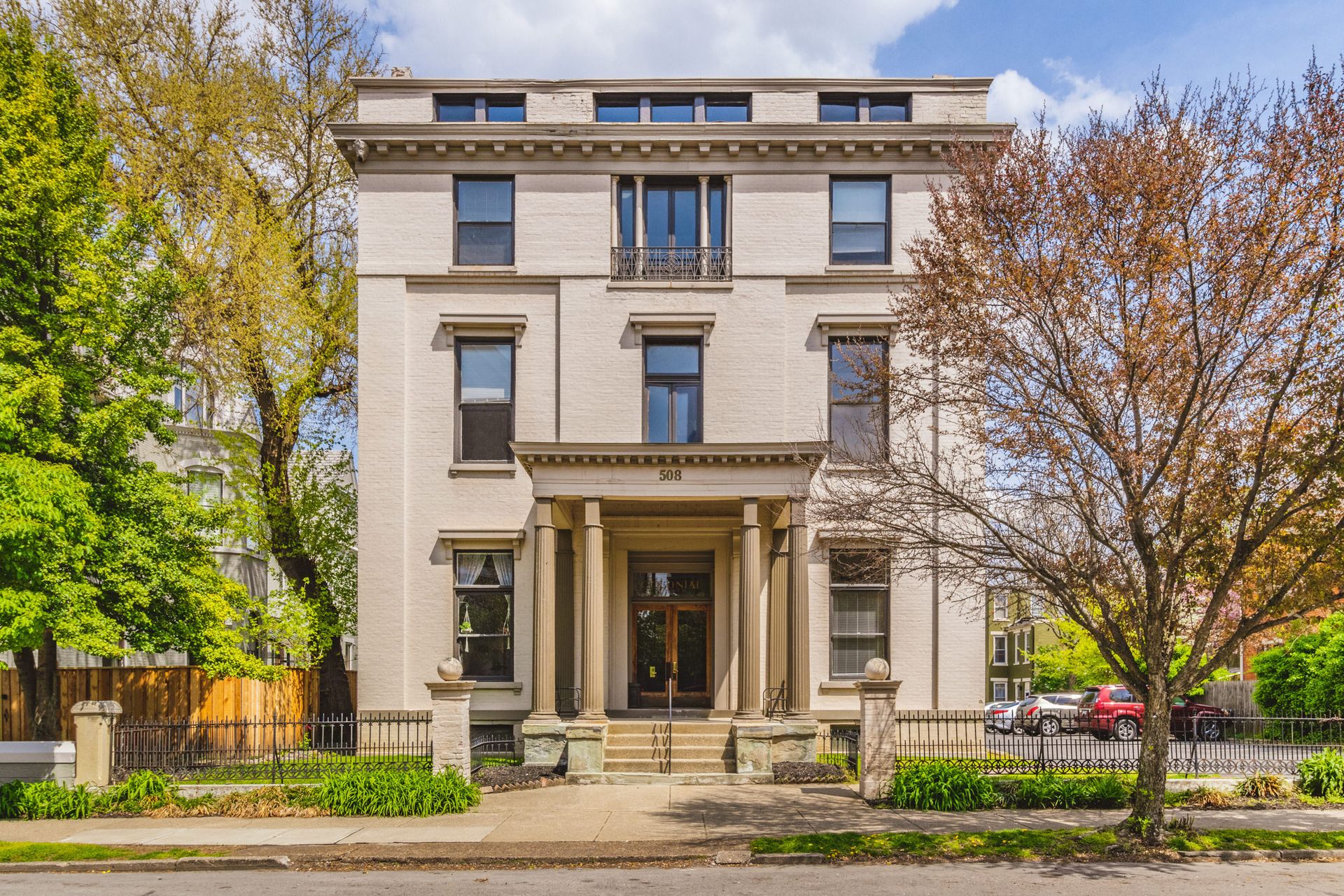 Covington Apartment: 508 Greenup Street