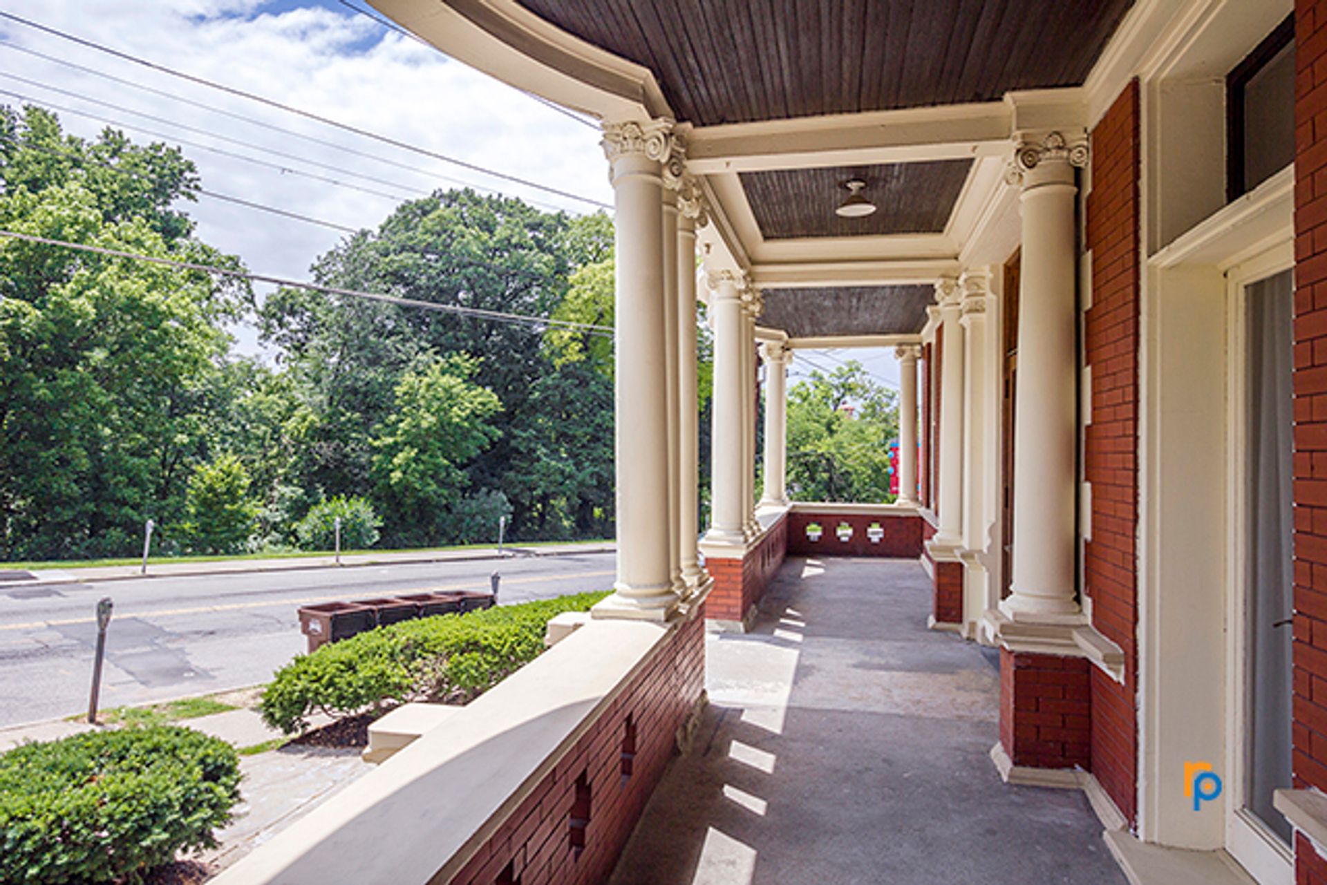 Cincinnati Apartment: 260 Ludlow Ave.