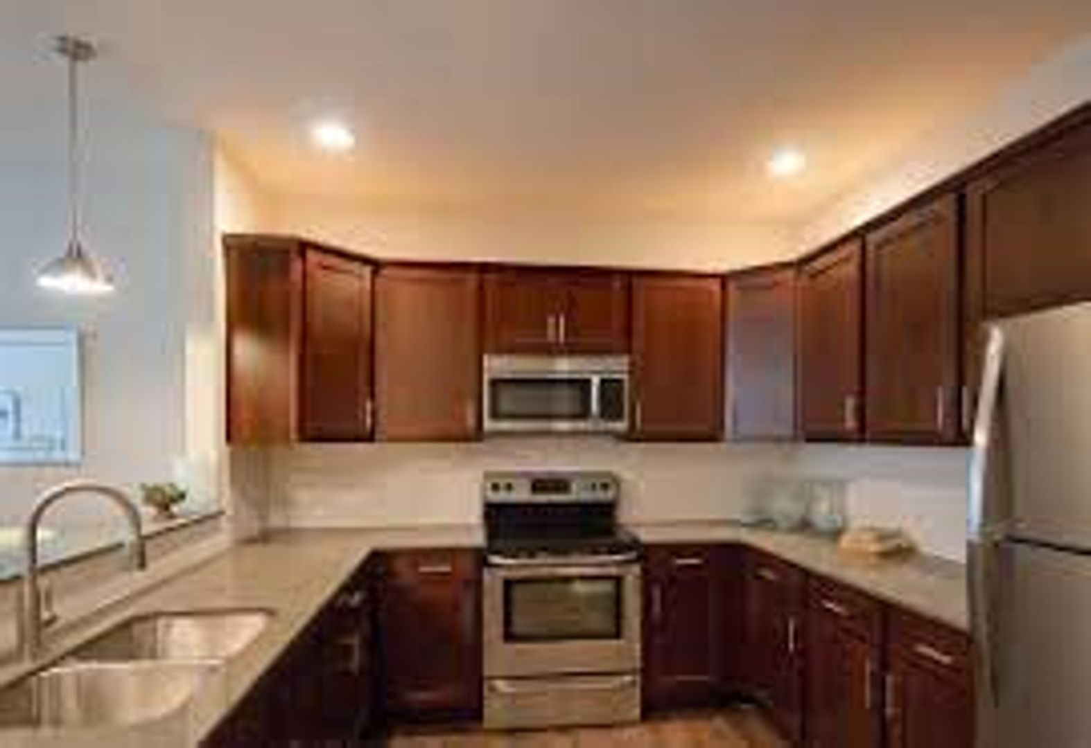 Schenectady Apartment: 242 Broadway