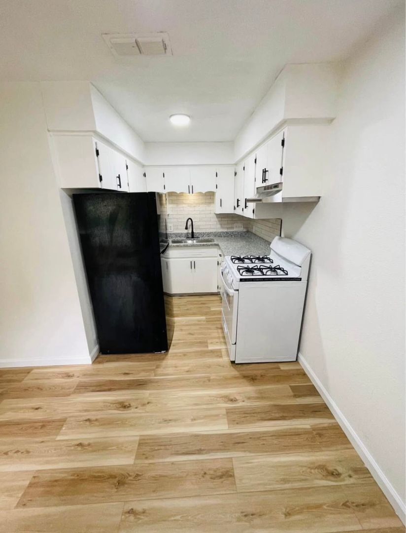 Benton Apartment: 412 North 4th Street