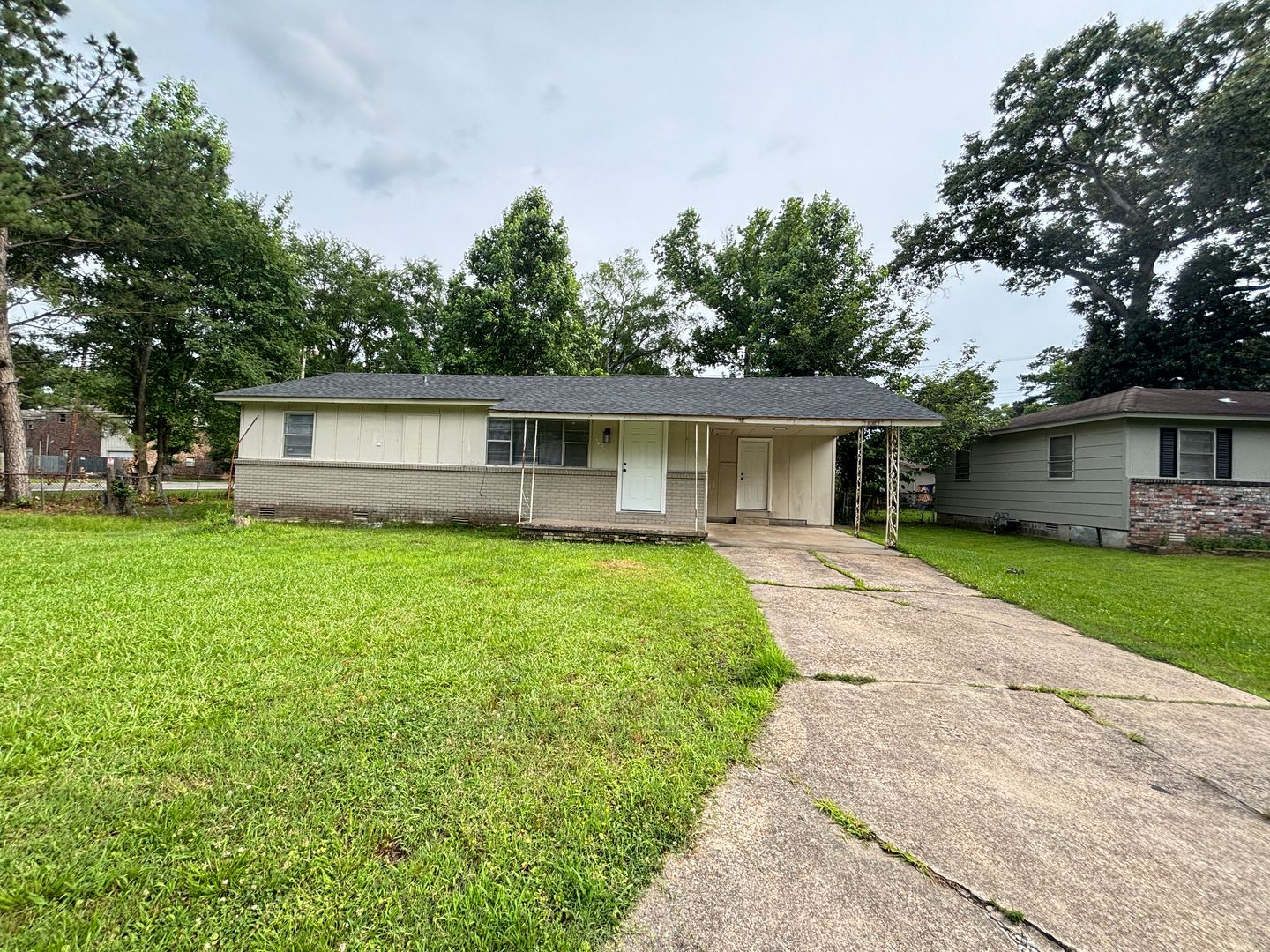 Little Rock House: 3605 Pine Cone Drive
