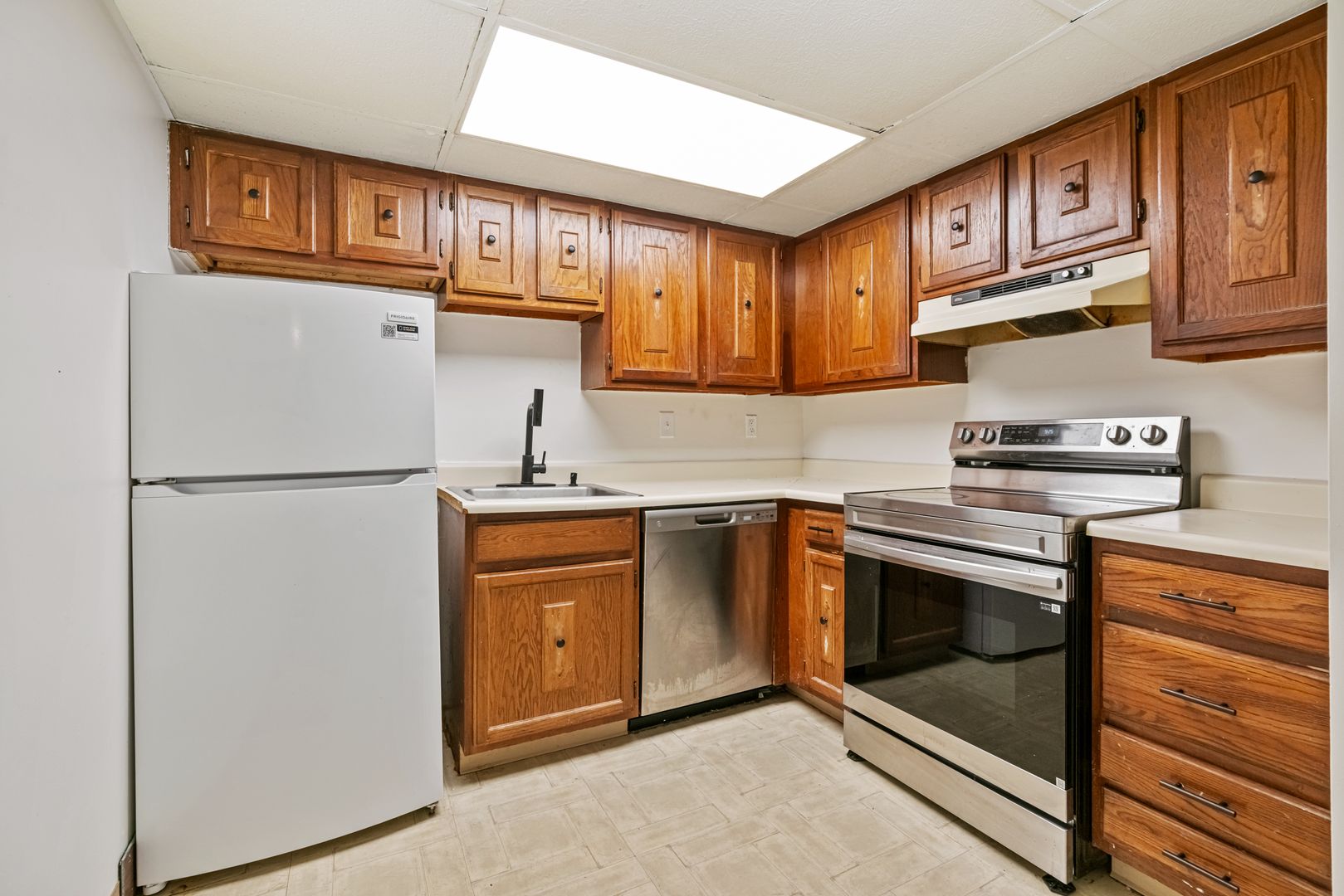 Mckeesport Apartment: 2860 Washington Blvd