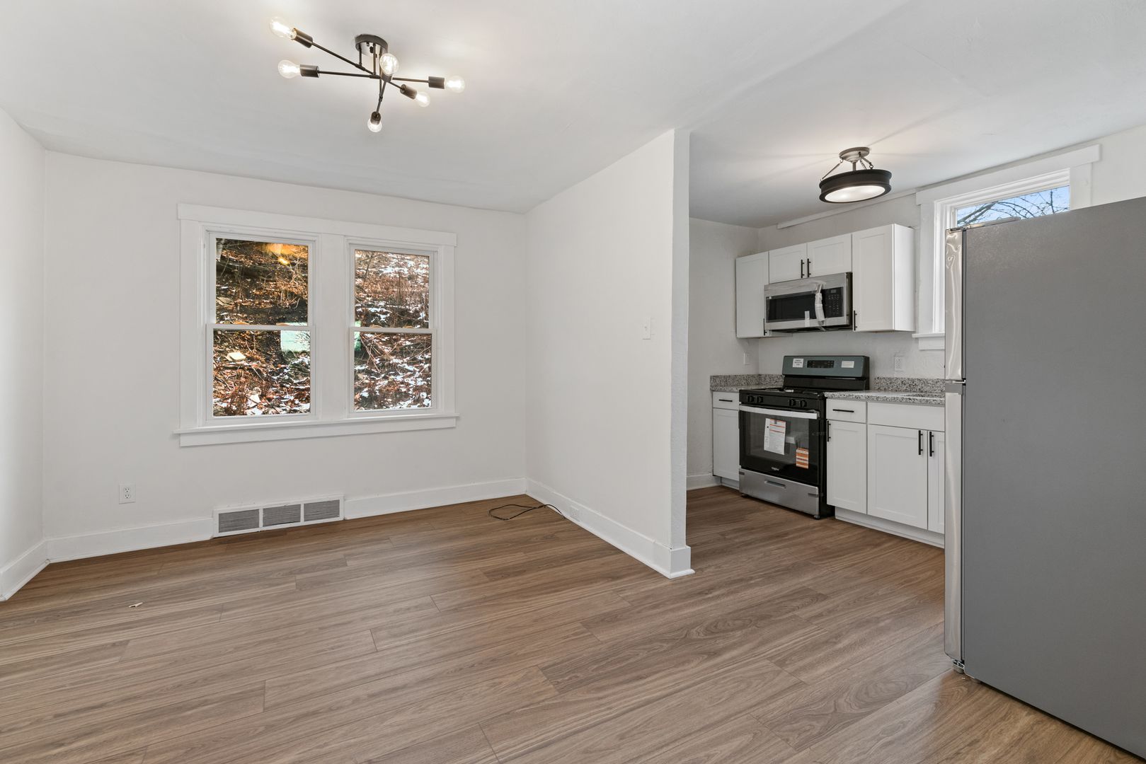 Pittsburgh Apartment: 7700-7704 Stanton Avenue