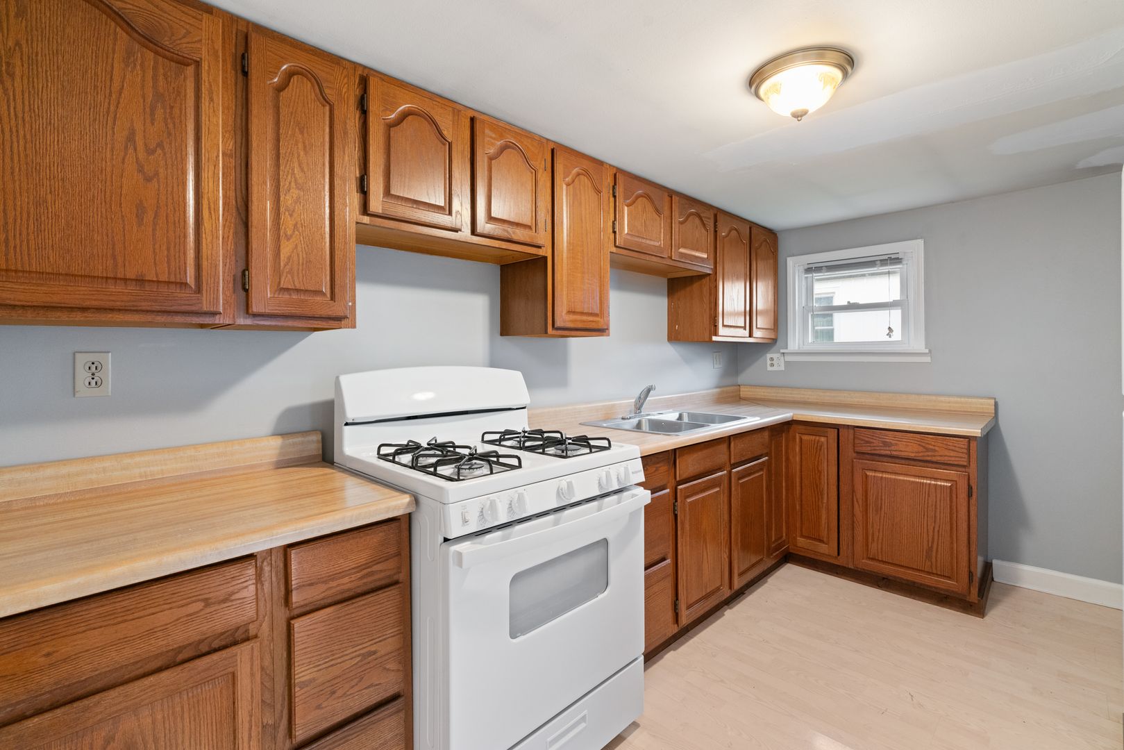 Carnegie House: 47 Lindsay Road